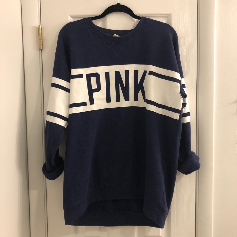 SOLD Victoria’s Secret PINK Oversized Campus Crew